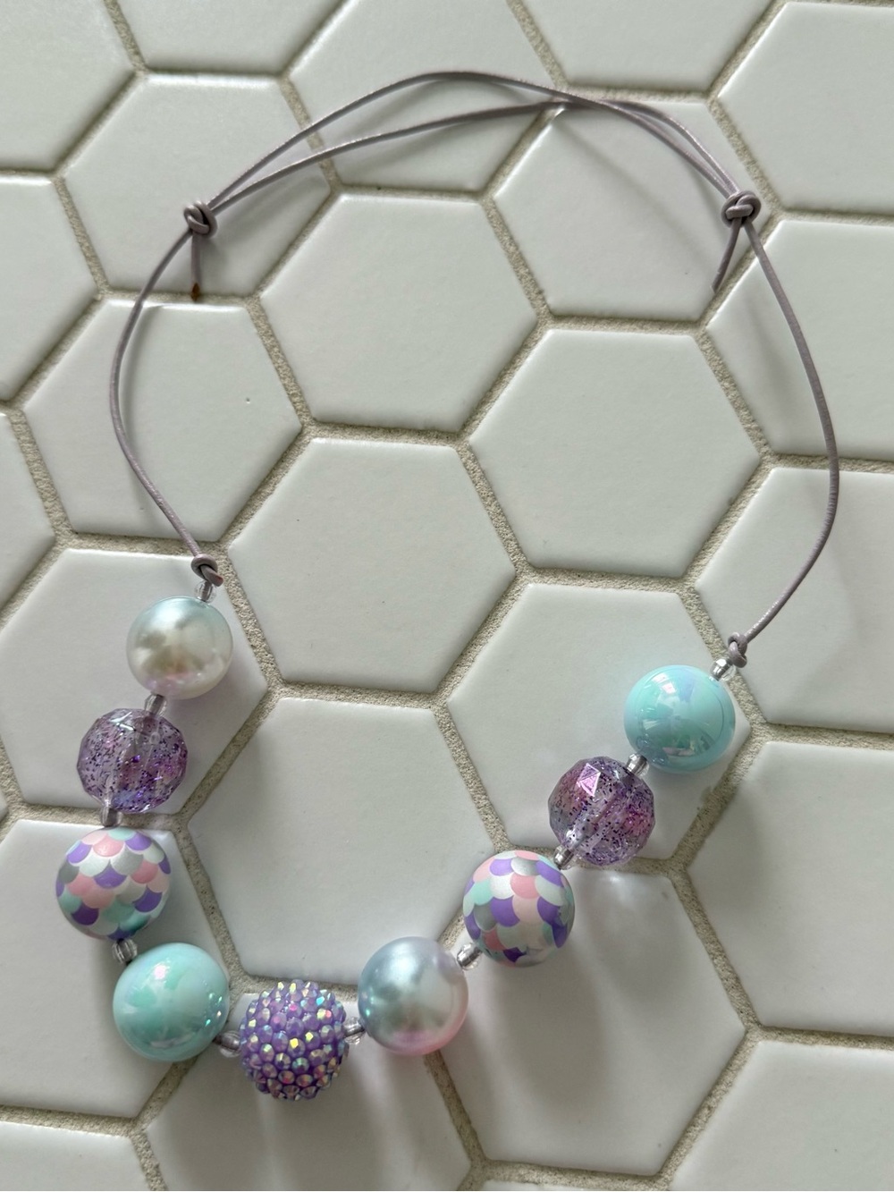 Bubblegum mermaid necklace